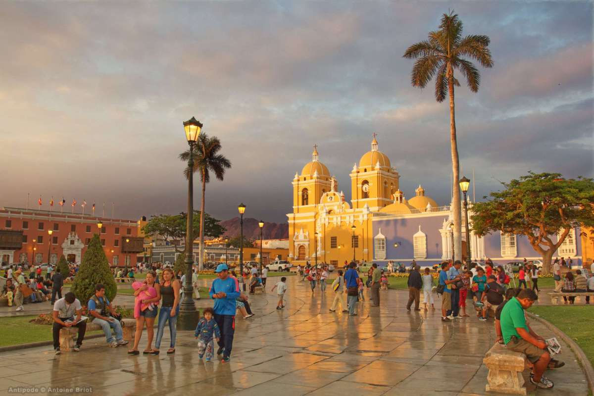 Plaza de Armas de Trujillo