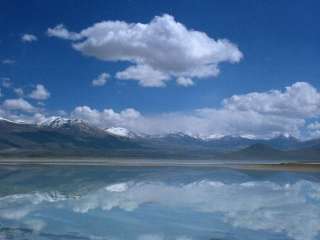En servicio compartido 4x4 descubrimiento del sur de Lípez y regreso a Uyuni y luego autobús nocturno a La Paz.