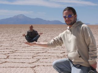 Salida en 4x4 para la visita del Salar de Uyuni.