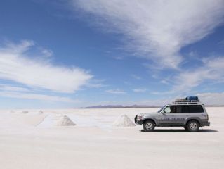 Salida en 4x4 para la visita del Salar de Uyuni.