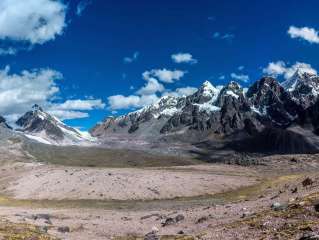 Last day trekking and back to Cusco.