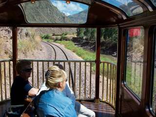Travesía del Altiplano con el titicaca tren