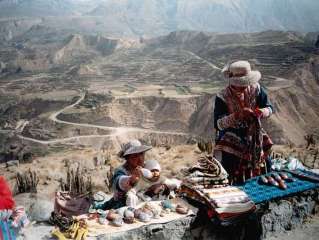 Trekking in Colca Canyon 
