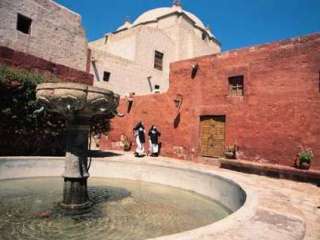 Visita la ciudad blanca de Arequipa