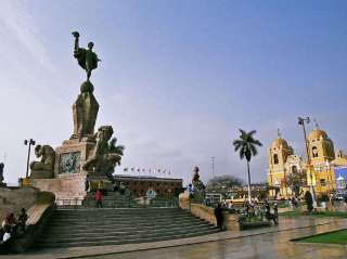 Visita de Trujillo y su región.